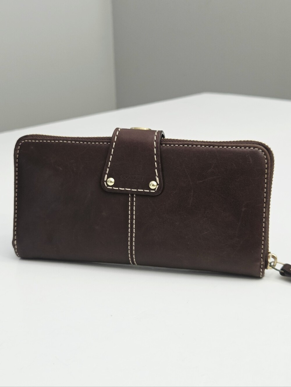 RARE COACH LILY LEGACY LEATHER TURNLOCK ZIP AROUND WALLET - MAHOGANY BROWN - Picture 8 of 11